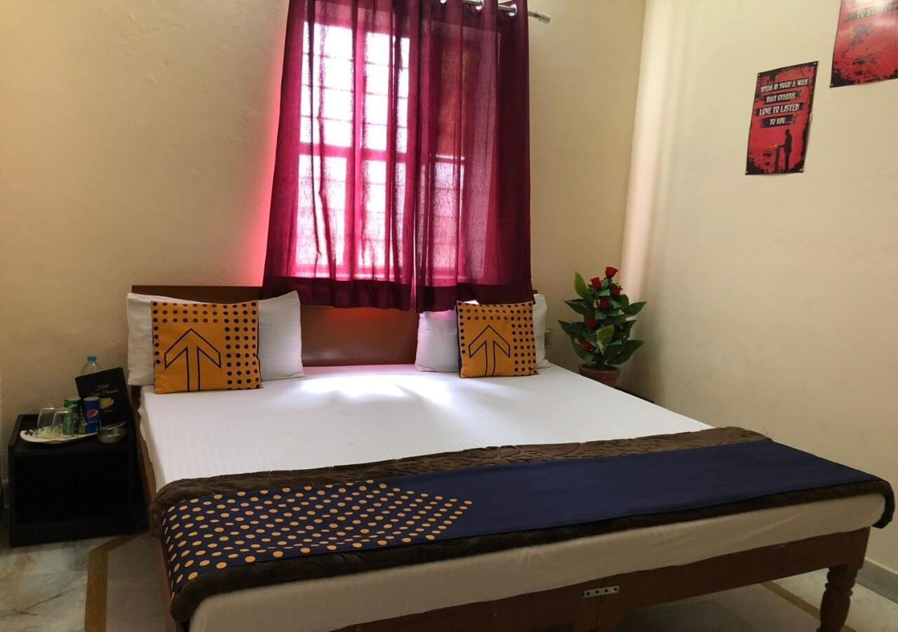 Отель Ramada By Wyndham Jaipur North Экстерьер фото